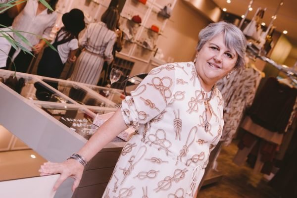 Meire Morais celebra aniversário com as amigas em tarde ...