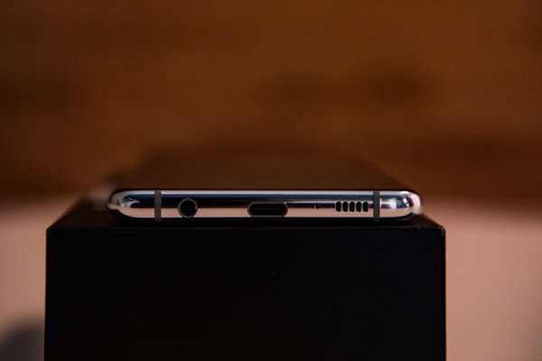 Samsung Galaxy S10+6