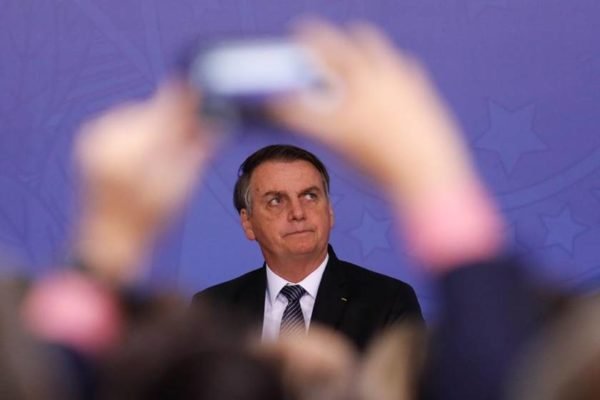 Bolsonaro garante que encontro com Maia foi “excelente”