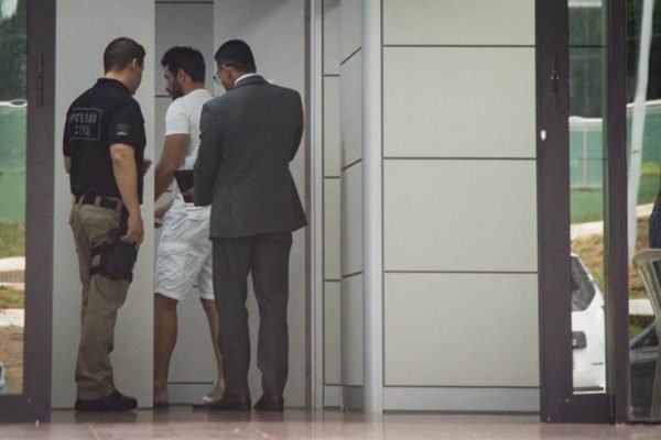 Máfia das Próteses: médicos são soltos após passarem cinco dias presos