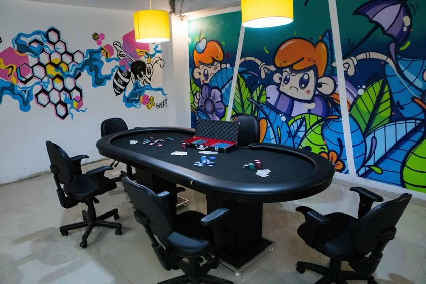Brasília (DF),10/04/2019 - Evento: Coworking Cowmeia - Local Coworking Cowmeia (Rua Pitangueiras lote 5 edifício Easy loja 12, Mezanino Asa Sul, Águas Claras Foto: JP Rodrigues/ Metrópoles