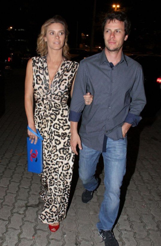 Carolina Dieckmann e Tiago Worcman