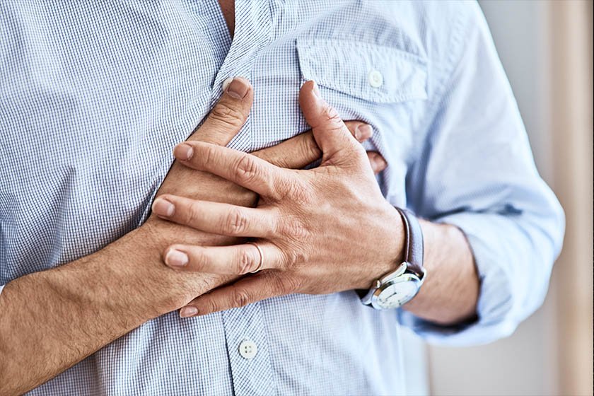 Paciente tem mini desfribilador implantado em estudo inédito para evitar infartos Britânico de 53 anos passou por operação que poderá mudar parâmetros da cardiologia e evitar mortes súbitas CDIS