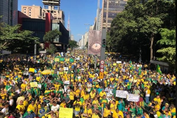 foto manifestação pró-bolsonaro sp
