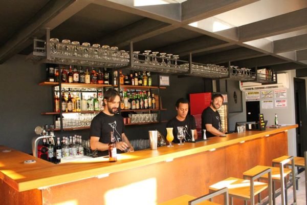 gato preto bar