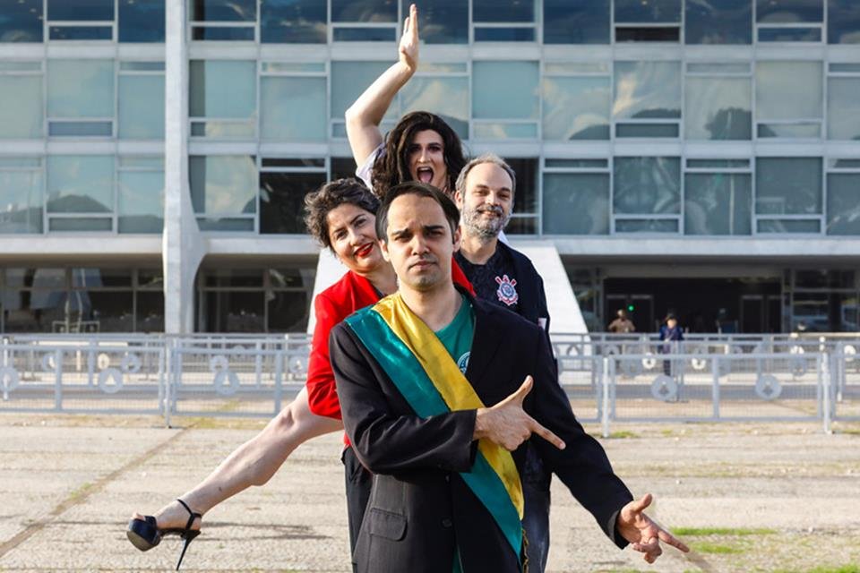 barraco-fotomontagem-960×640