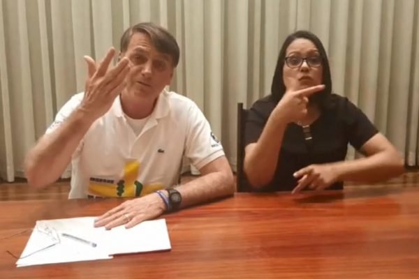 Bolsonaro-live-decreto-1