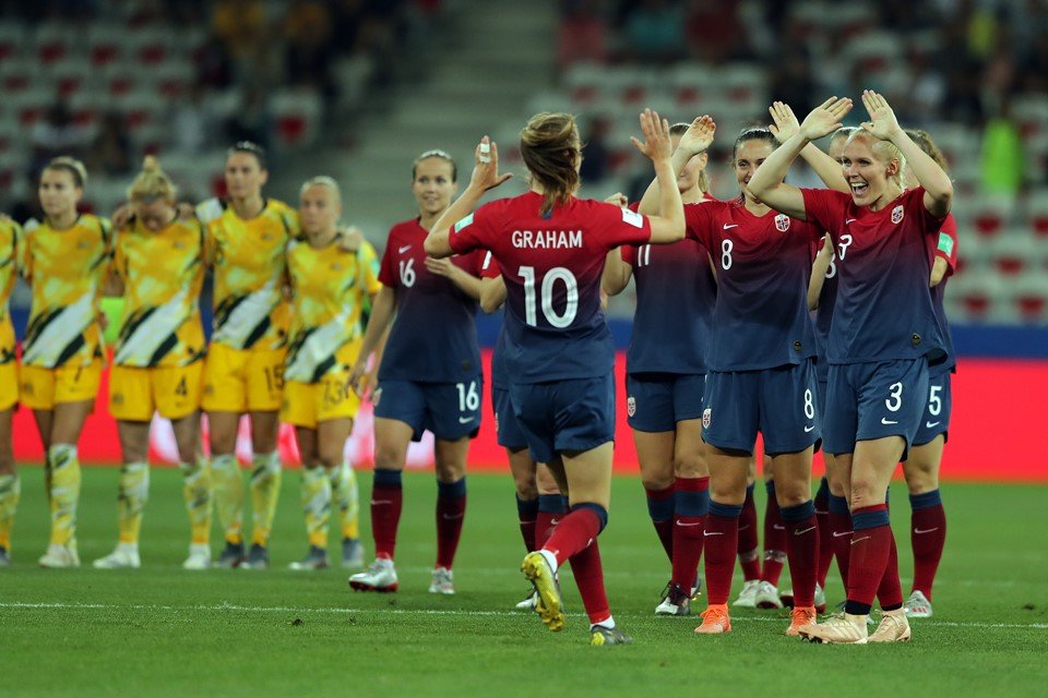 Inglaterra elimina Austrália e avança para a final da Copa