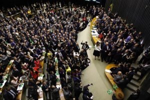 Previdência: há acordo para abrandar regras a policiais e mulheres