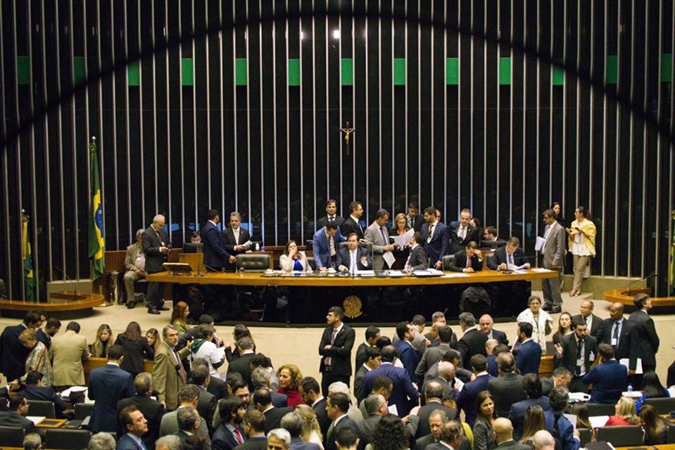 Aprovação este ano da PEC Paralela à Previdência é dúvida no Congresso