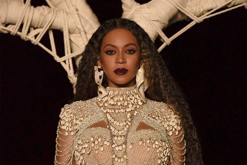 Nova colaboração entre Beyoncé e marca esportiva desembarca no