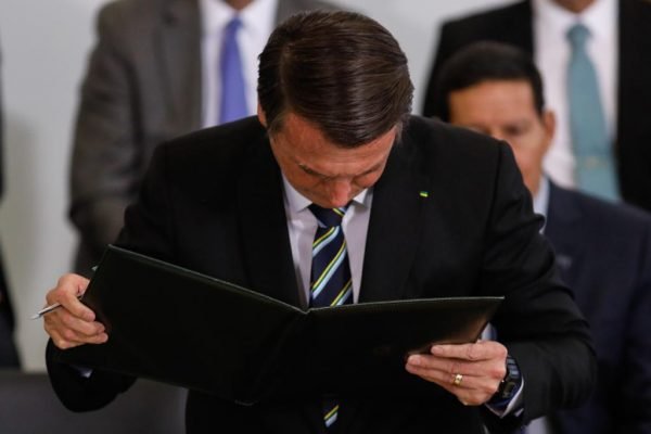 Bolsonaro e os 200 dias