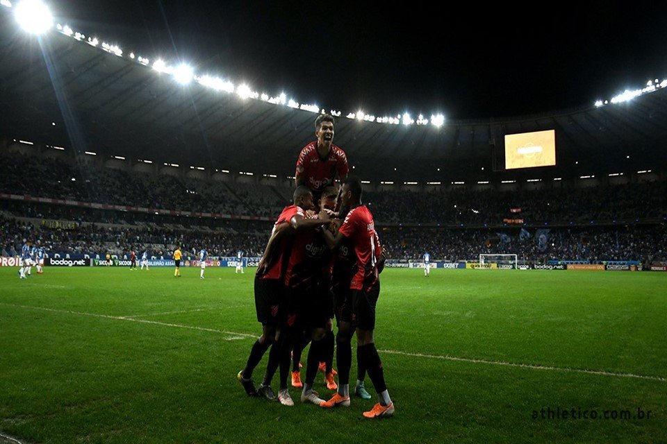 Jogos Históricos: Show de Deivid no Mineirão (Cruzeiro 4×1 Vasco