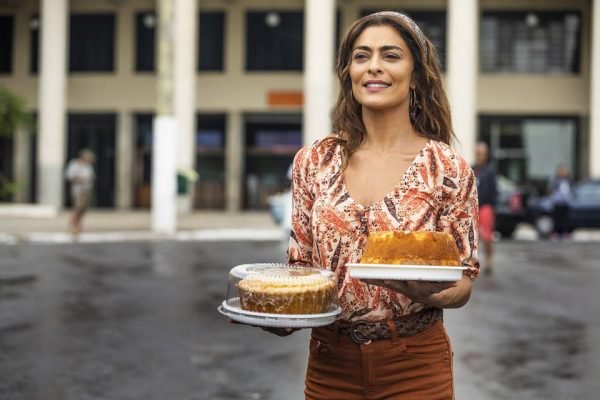 Inspirada em 'A Dona do Pedaço', mineira começa a vender bolos e ganha  incentivo de Juliana Paes; veja vídeo, Zona da Mata