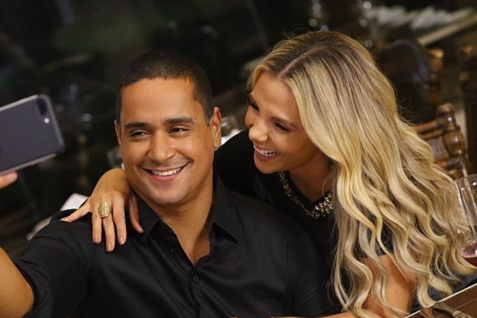 Resultado de imagem para carla perez e xanddy 2019