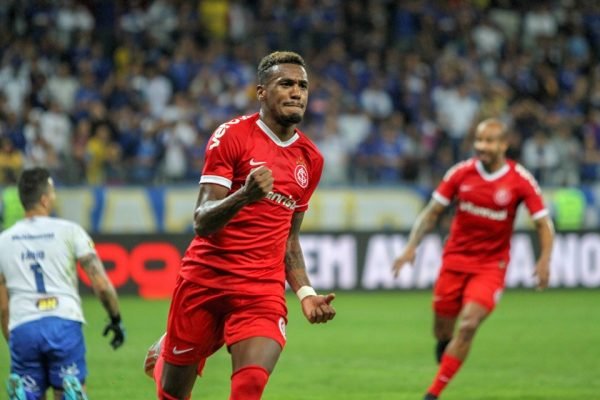 Inter domina Cruzeiro, mas não sai do 0 a 0 no Beira-Rio