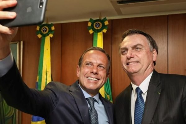 “Doria? Esse está morto!”, diz Bolsonaro sobre 2022