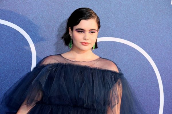 Conheça o estilo de Barbie Ferreira, modelo curvy e atriz de Euphoria |  Metrópoles