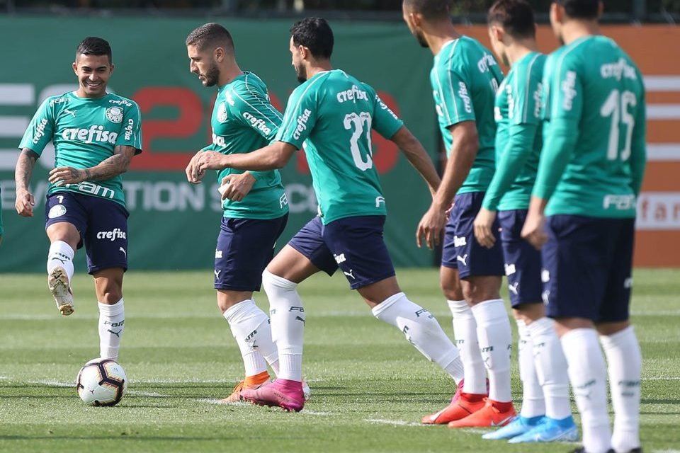Palmeiras e Federação Paulista usam aniversário para se reaproximar