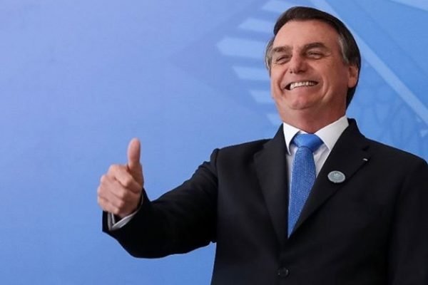 Rolou na 3ª: Bolsonaro repete Collor, Garotinho preso e Lula x TRF4