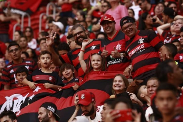 Flamengo x Botafogo: onde assistir, horário e escalações | Metrópoles