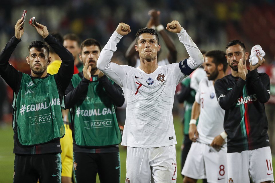 Cristiano Ronaldo marca e Portugal segue 100% nas Eliminatórias da Euro