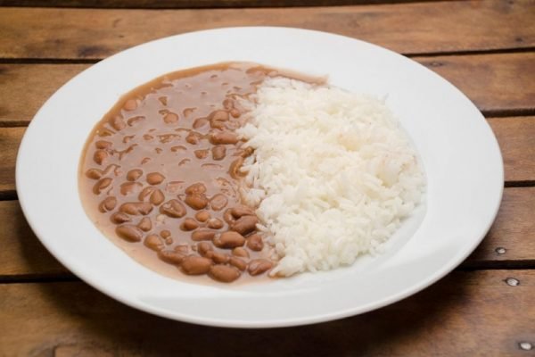 Feijão com arroz, Casadinha