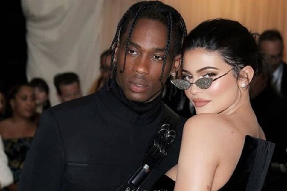 Kylie Jenner anuncia nome do segundo filho com Travis Scott