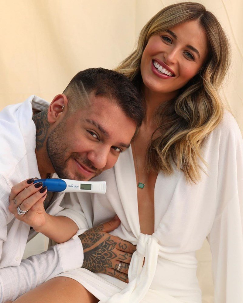 Lucas Lucco e a noiva Lorena Carvalho