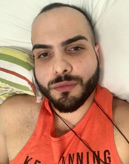 Ex-BBB Mahmoud pode perder perfil no Instagram por publicações sobre  educação sexual - GQ