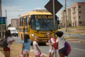 Resultado de imagem para TCB assume gestão compartilhada do transporte escolar"