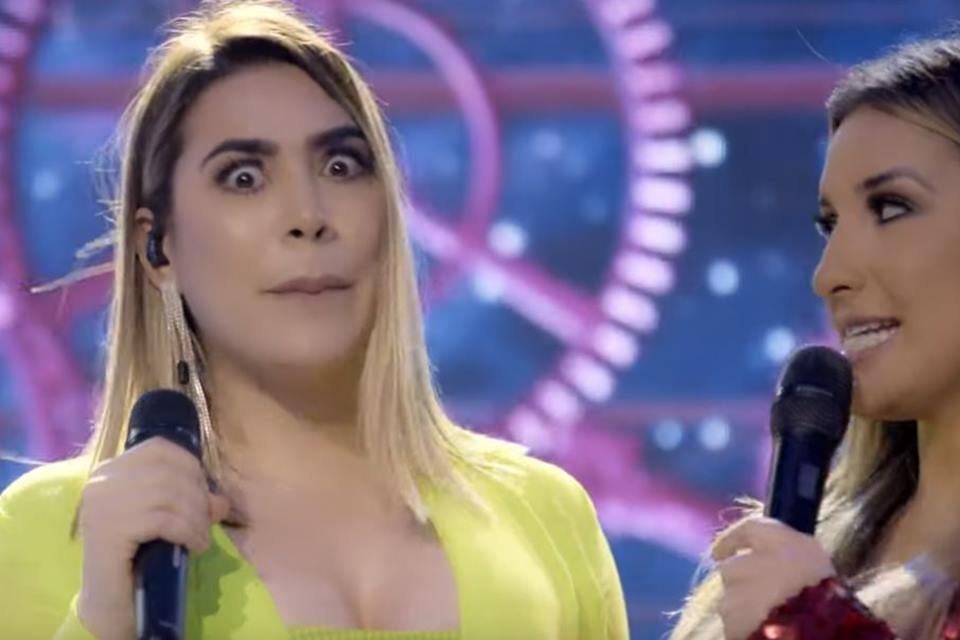 Resultado de imagem para repudio face girl