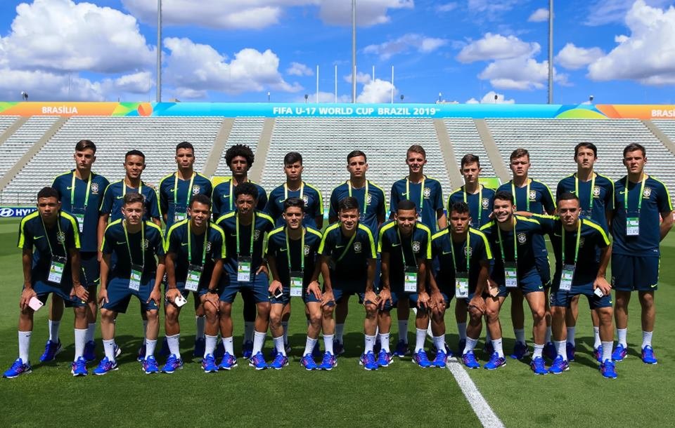 Taça do Mundial sub-17 fica em exposição neste final de semana