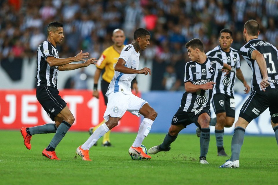 Grêmio x Botafogo ao vivo e online, onde assistir, que horas é