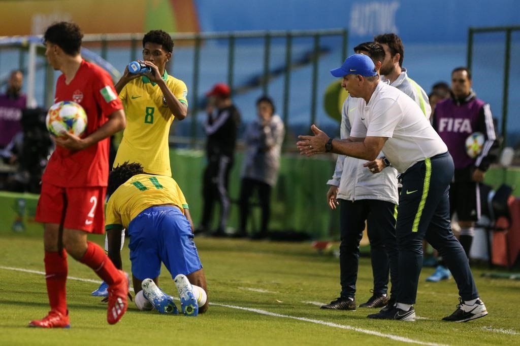 De virada, Brasil vence o México e ganha o campeonato Mundial Sub