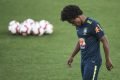 Willian em treino da Seleção Brasileira
