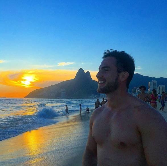 Daniel Adjuto deixa o SBT e vai para a CNN: "Aqui, fui feliz"