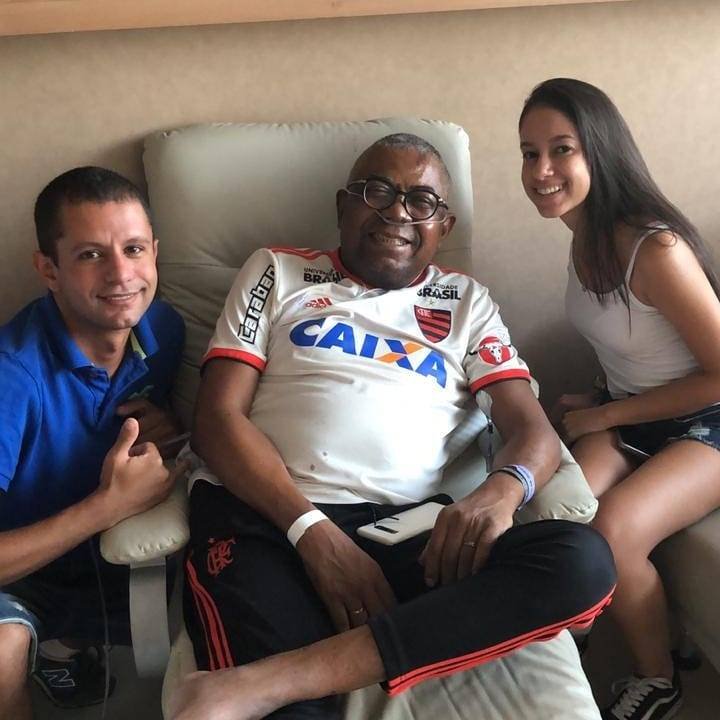 Aos 65 anos, morre o sambista Reinaldo - Entretenimento - Jornal NH