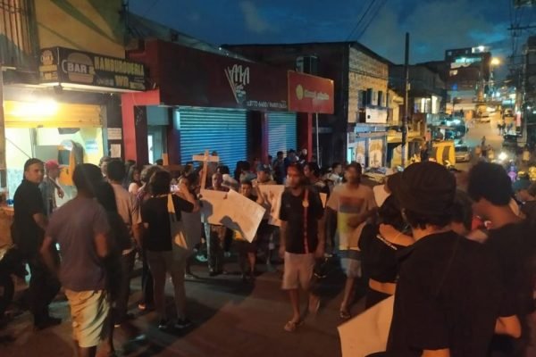 Paraisópolis-protesto-rua