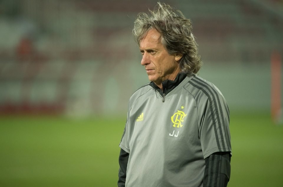 [COMENTE]: Caso Jorge Jesus não renove, quem você quer como técnico do Flamengo?