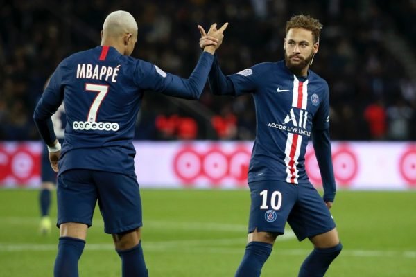 Neymar e Mbappé brilham em goleada do PSG no Campeonato Francês