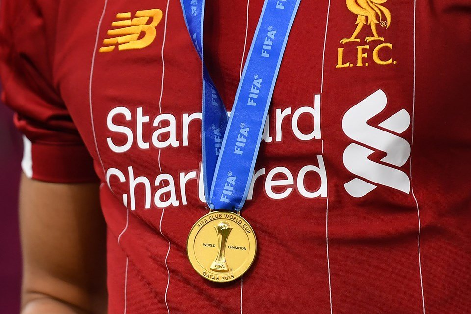 Liverpool terá de brigar para usar emblema de campeão do mundo