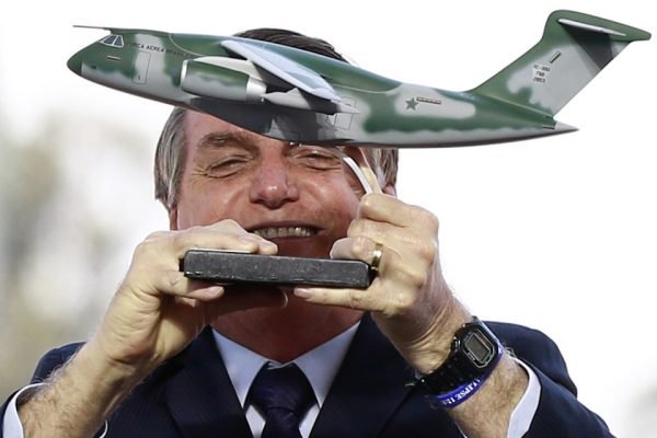 Força Aérea Brasileira tem a intenção de adquirir 28 aviões KC-390