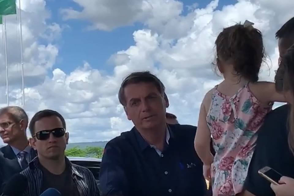 DF: Veja Vídeo Que Bolsonaro Recua De Reajuste Por MP A Polícias ...