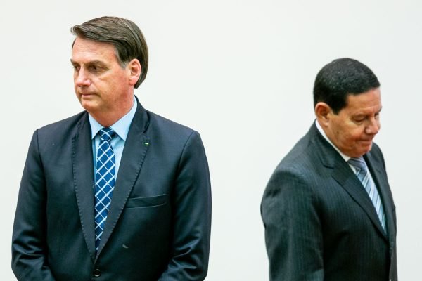 “Só não posso demitir o Mourão”, diz Bolsonaro sobre 1º escalão