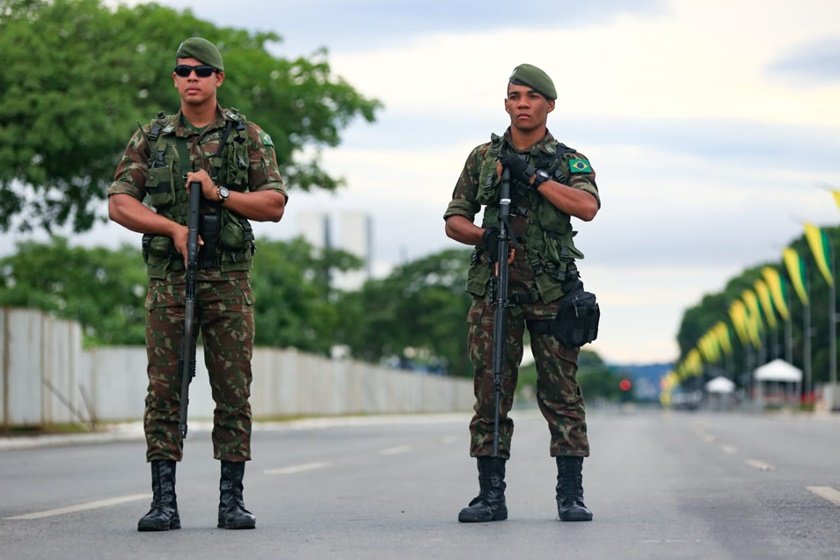 Exército Brasileiro - Alistamento ONLINE - no site do alistamento online,  você consegue acompanhar a situação do seu alistamento mesmo tendo feito o  alistamento numa Junta de Serviço Militar, acesse