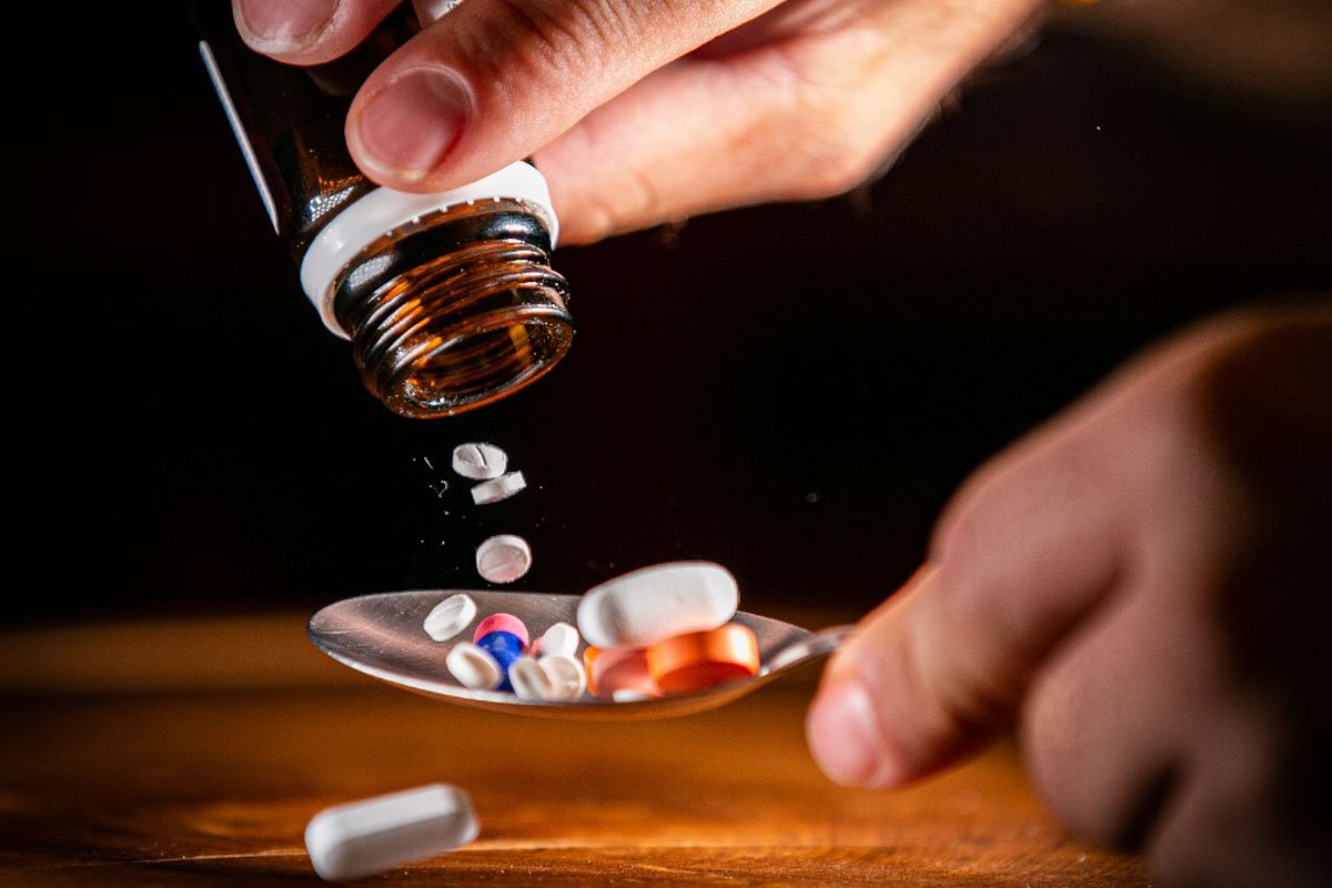 remedio medicamento saude comprimido alopada