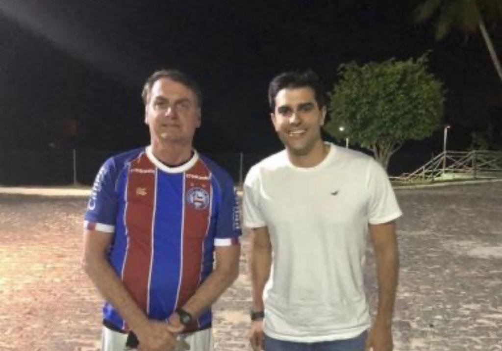 bolsonaro camisa de time