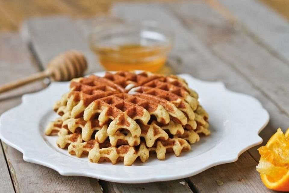 Fácil aprenda a fazer uma receita de waffle low carb Metrópoles