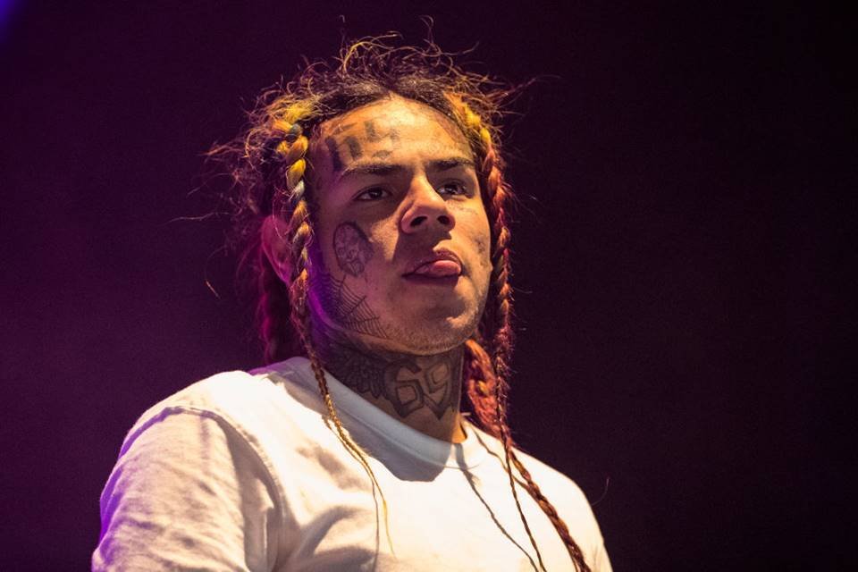 Tekashi  6ix9ine Performs in Concert in Stockholm